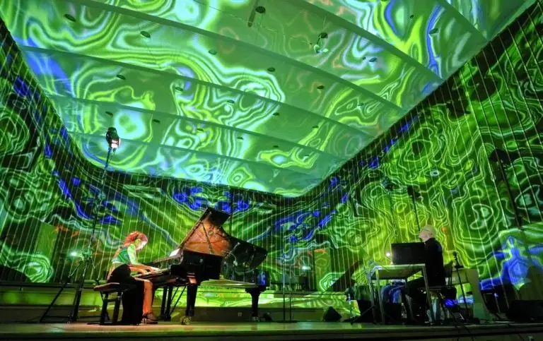 realtime-festival-eroeffnung_1_Andreas-Caspari-768×483-1